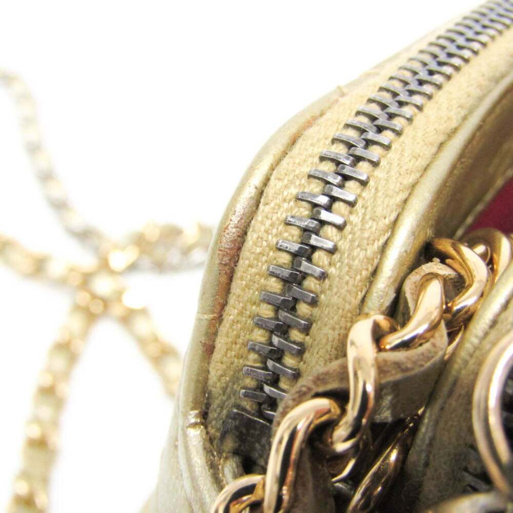 CHANEL Gold Leather Shoulder Bag - Picture 12 of 16